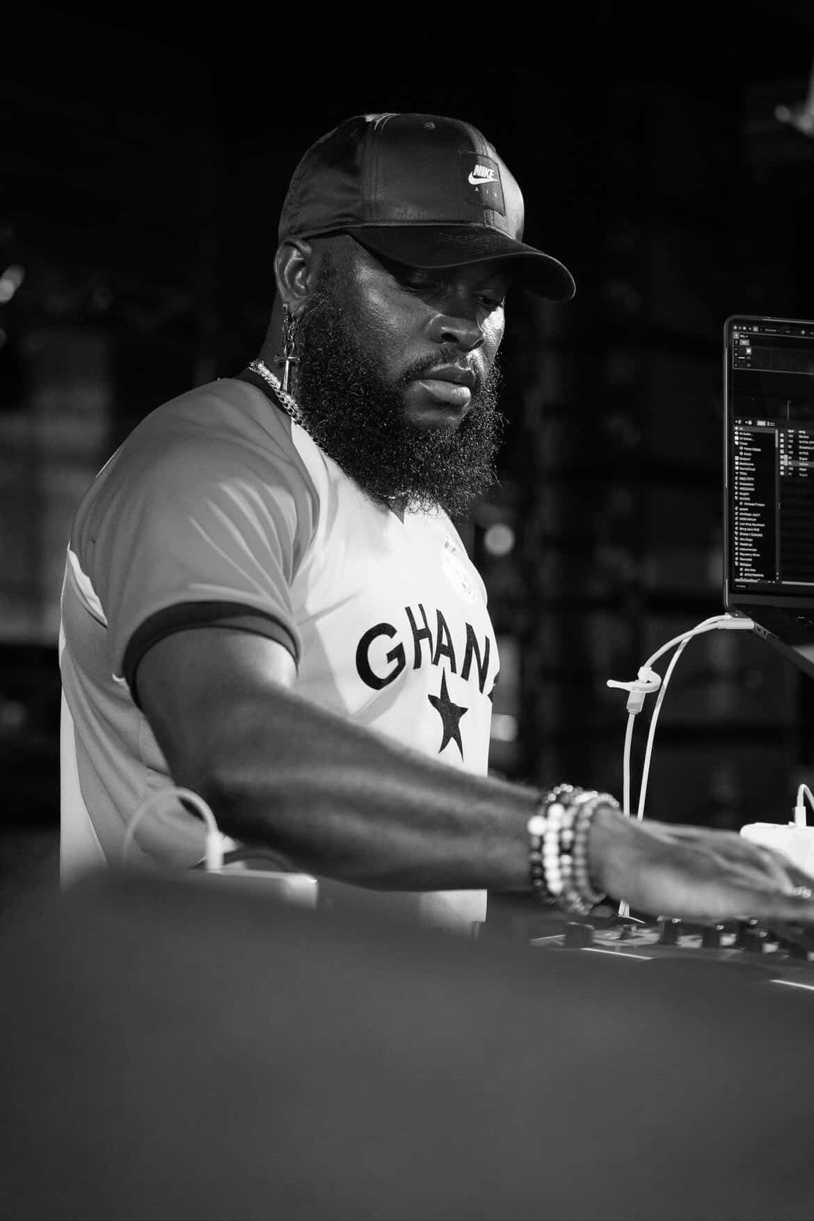 DJ 619